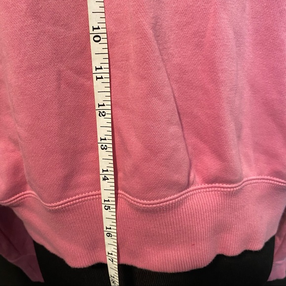 Nike - Picture 15 of 16